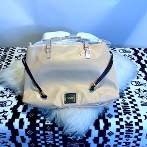 NWT VICTORIA’S SECRET BAG👜